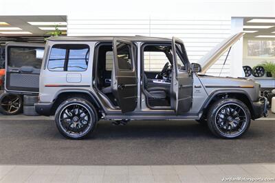2025 Mercedes-Benz AMG G 63  1-OWNER* FULL PPF ON FRONT NOSE* MONZA GREY MAGNO-CARBON FIBER INTERIOR TRIM-22 " AMG WHEELS-EXCLUSIVE INTERIOR PLUS-AMG NIGHT PACKAGE MAGNOAMG PERFORMANCE STEERING WHEEL-BLACK MAGNO ROOF* - Photo 53 - Portland, OR 97230
