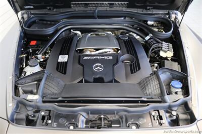 2025 Mercedes-Benz AMG G 63  1-OWNER* FULL PPF ON FRONT NOSE* MONZA GREY MAGNO-CARBON FIBER INTERIOR TRIM-22 " AMG WHEELS-EXCLUSIVE INTERIOR PLUS-AMG NIGHT PACKAGE MAGNOAMG PERFORMANCE STEERING WHEEL-BLACK MAGNO ROOF* - Photo 30 - Portland, OR 97230