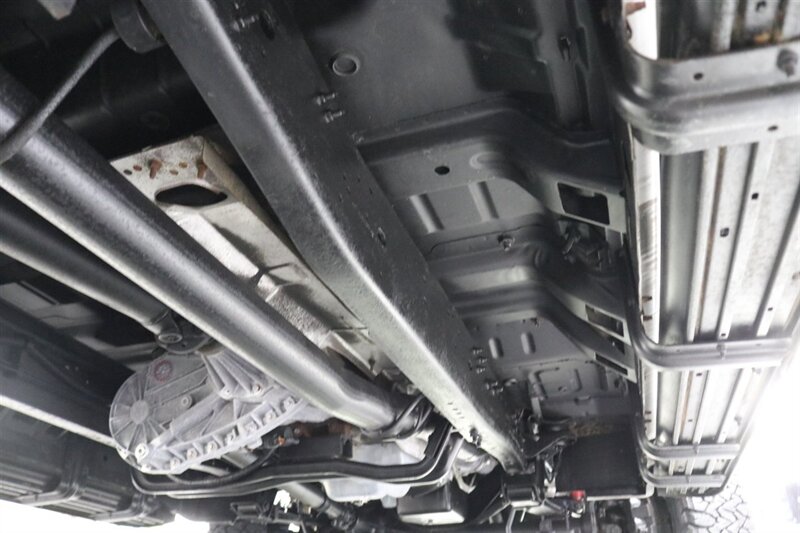 2000 Ford F-350 XLT  NEW BFG KO3 10-PLYS & NEW WHEELS* ONLY 80K MILES* NEW BRAKES-ROTORS-CALIPERS-COOLANT FLUSH-AC SERVICE-NEW BELTS-ACTUATORS-AIR FILTER-SWAY BAR LINKS-WIPERS - Photo 32 - Portland, OR 97230