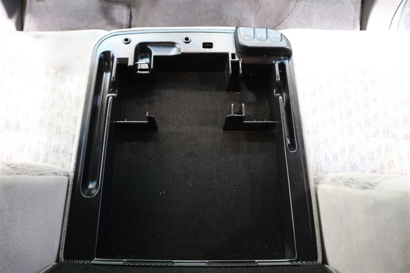 2000 Ford F-350 XLT  NEW BFG KO3 10-PLYS & NEW WHEELS* ONLY 80K MILES* NEW BRAKES-ROTORS-CALIPERS-COOLANT FLUSH-AC SERVICE-NEW BELTS-ACTUATORS-AIR FILTER-SWAY BAR LINKS-WIPERS - Photo 86 - Portland, OR 97230