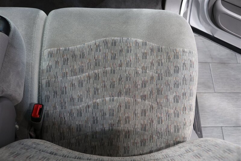 2000 Ford F-350 XLT  NEW BFG KO3 10-PLYS & NEW WHEELS* ONLY 80K MILES* NEW BRAKES-ROTORS-CALIPERS-COOLANT FLUSH-AC SERVICE-NEW BELTS-ACTUATORS-AIR FILTER-SWAY BAR LINKS-WIPERS - Photo 67 - Portland, OR 97230