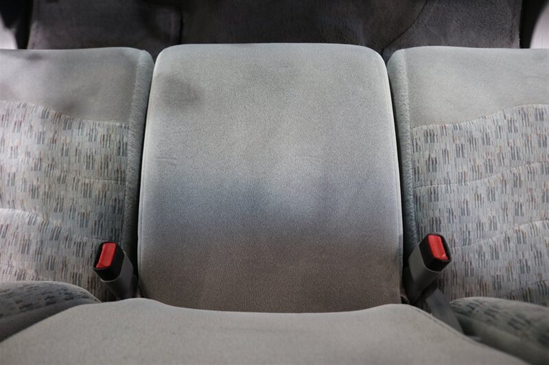 2000 Ford F-350 XLT  NEW BFG KO3 10-PLYS & NEW WHEELS* ONLY 80K MILES* NEW BRAKES-ROTORS-CALIPERS-COOLANT FLUSH-AC SERVICE-NEW BELTS-ACTUATORS-AIR FILTER-SWAY BAR LINKS-WIPERS - Photo 69 - Portland, OR 97230