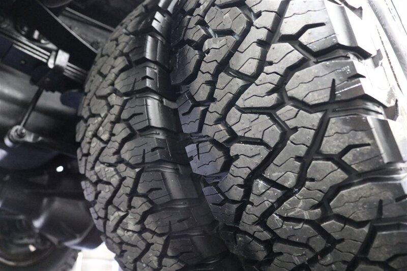 2000 Ford F-350 XLT  NEW BFG KO3 10-PLYS & NEW WHEELS* ONLY 80K MILES* NEW BRAKES-ROTORS-CALIPERS-COOLANT FLUSH-AC SERVICE-NEW BELTS-ACTUATORS-AIR FILTER-SWAY BAR LINKS-WIPERS - Photo 61 - Portland, OR 97230