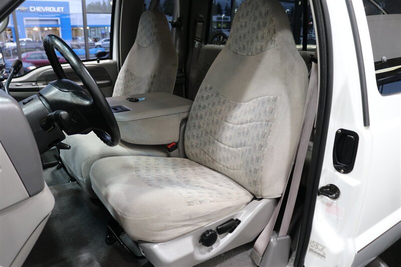 2000 Ford F-350 XLT  NEW BFG KO3 10-PLYS & NEW WHEELS* ONLY 80K MILES* NEW BRAKES-ROTORS-CALIPERS-COOLANT FLUSH-AC SERVICE-NEW BELTS-ACTUATORS-AIR FILTER-SWAY BAR LINKS-WIPERS - Photo 16 - Portland, OR 97230