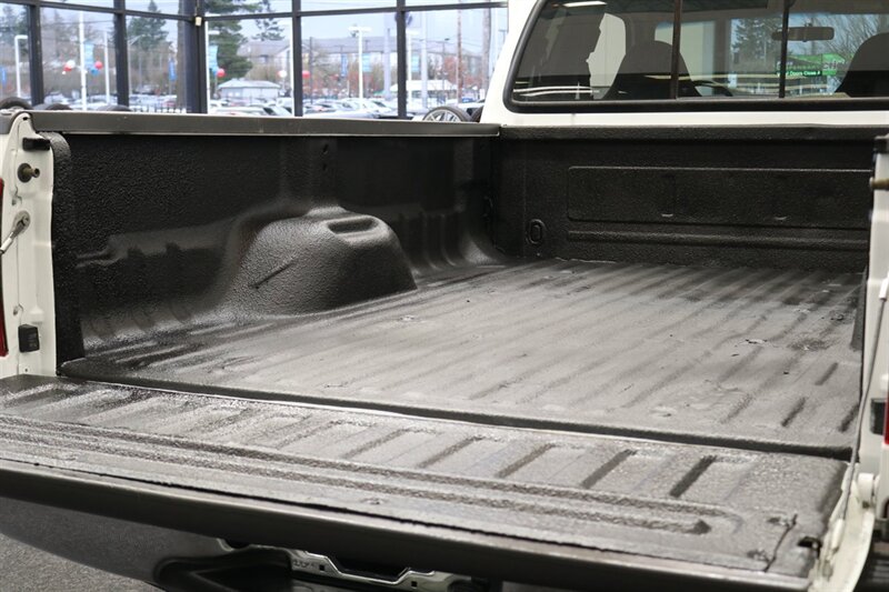 2000 Ford F-350 XLT  NEW BFG KO3 10-PLYS & NEW WHEELS* ONLY 80K MILES* NEW BRAKES-ROTORS-CALIPERS-COOLANT FLUSH-AC SERVICE-NEW BELTS-ACTUATORS-AIR FILTER-SWAY BAR LINKS-WIPERS - Photo 39 - Portland, OR 97230