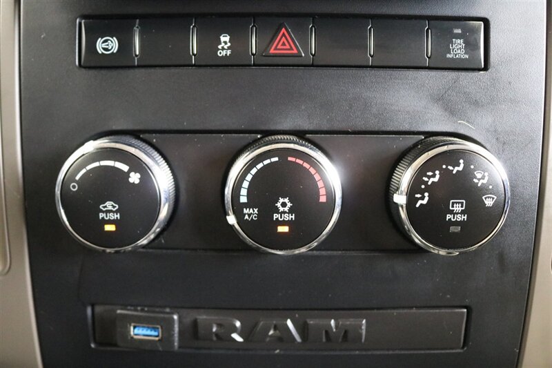 2012 RAM 2500 ST  6SP MANUAL 4D CREW CAB CUMMINS DIESEL 4X4 LONG BED TINTED WINDOWS LONG BED REAR SLIDER LIFTED NEW BFG 35 " TIRES BANKS KIT - Photo 83 - Portland, OR 97230