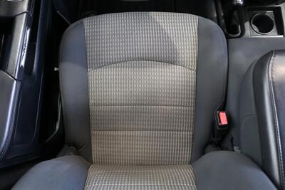 2012 RAM 2500 ST  6SP MANUAL 4D CREW CAB CUMMINS DIESEL 4X4 LONG BED TINTED WINDOWS LONG BED REAR SLIDER LIFTED NEW BFG 35 " TIRES BANKS KIT - Photo 30 - Portland, OR 97230