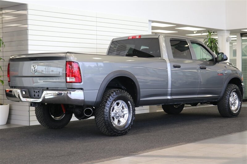 2012 RAM 2500 ST  6SP MANUAL 4D CREW CAB CUMMINS DIESEL 4X4 LONG BED TINTED WINDOWS LONG BED REAR SLIDER LIFTED NEW BFG 35 " TIRES BANKS KIT - Photo 6 - Portland, OR 97230