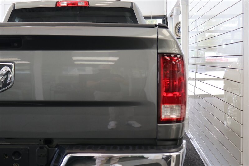 2012 RAM 2500 ST  6SP MANUAL 4D CREW CAB CUMMINS DIESEL 4X4 LONG BED TINTED WINDOWS LONG BED REAR SLIDER LIFTED NEW BFG 35 " TIRES BANKS KIT - Photo 49 - Portland, OR 97230