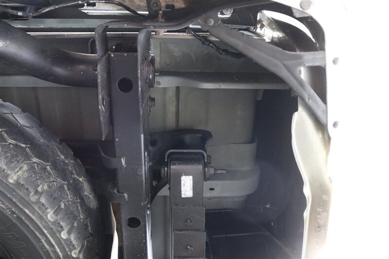 2012 RAM 2500 ST 6-SPD MANUAL 4D CREW CAB CUMMINS DIESEL 4X4 LONG BED TINTED WINDOWS REAR SLIDER LIFTED NEW BFG 35 " TIRES BANKS KIT FRESH FULL SERVICE EGR DELETED FULL EXHAUST - Photo 29 - Portland, OR 97230