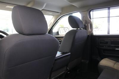 2012 RAM 2500 ST  6SP MANUAL 4D CREW CAB CUMMINS DIESEL 4X4 LONG BED TINTED WINDOWS LONG BED REAR SLIDER LIFTED NEW BFG 35 " TIRES BANKS KIT - Photo 76 - Portland, OR 97230