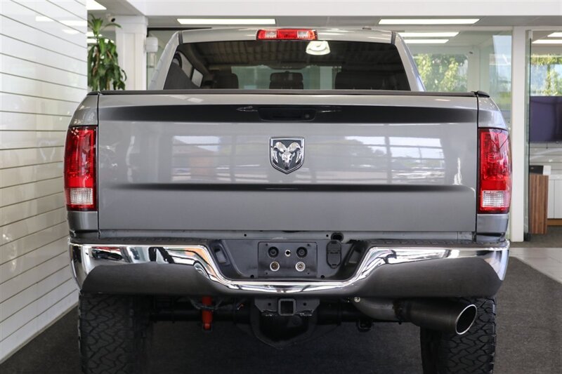 2012 RAM 2500 ST  6SP MANUAL 4D CREW CAB CUMMINS DIESEL 4X4 LONG BED TINTED WINDOWS LONG BED REAR SLIDER LIFTED NEW BFG 35 " TIRES BANKS KIT - Photo 9 - Portland, OR 97230