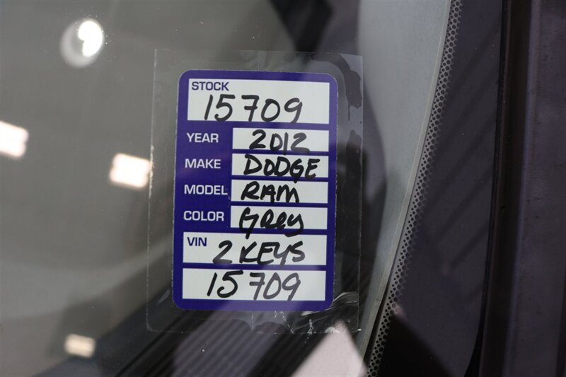 2012 RAM 2500 ST  6SP MANUAL 4D CREW CAB CUMMINS DIESEL 4X4 LONG BED TINTED WINDOWS LONG BED REAR SLIDER LIFTED NEW BFG 35 " TIRES BANKS KIT - Photo 24 - Portland, OR 97230