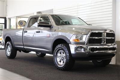 2012 RAM 2500 ST  6SP MANUAL 4D CREW CAB CUMMINS DIESEL 4X4 LONG BED TINTED WINDOWS LONG BED REAR SLIDER LIFTED NEW BFG 35 " TIRES BANKS KIT - Photo 2 - Portland, OR 97230