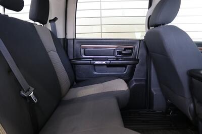 2012 RAM 2500 ST  6SP MANUAL 4D CREW CAB CUMMINS DIESEL 4X4 LONG BED TINTED WINDOWS LONG BED REAR SLIDER LIFTED NEW BFG 35 " TIRES BANKS KIT - Photo 79 - Portland, OR 97230