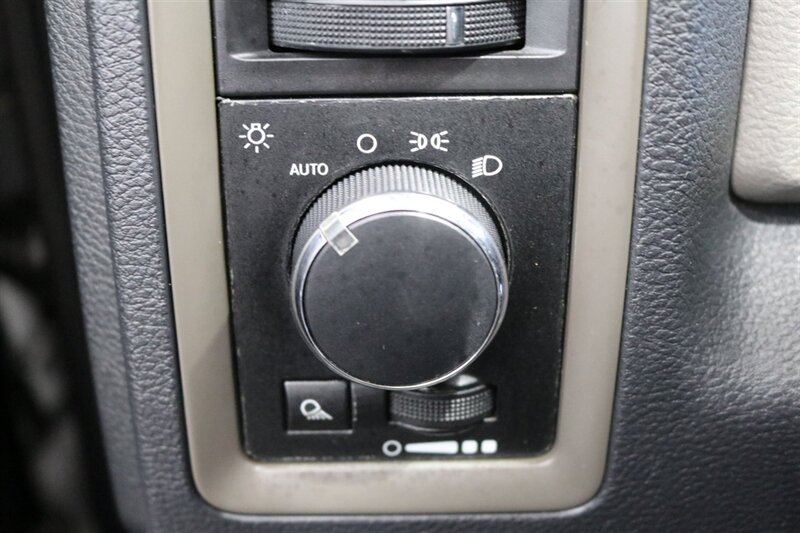 2012 RAM 2500 ST  6SP MANUAL 4D CREW CAB CUMMINS DIESEL 4X4 LONG BED TINTED WINDOWS LONG BED REAR SLIDER LIFTED NEW BFG 35 " TIRES BANKS KIT - Photo 93 - Portland, OR 97230
