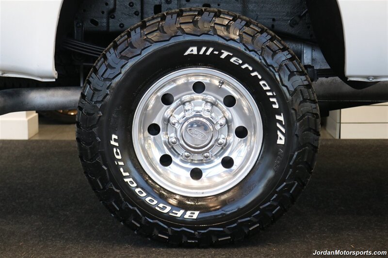 1999 Ford F-250 XLT  1-OWNER* 90K MILES ORIGINAL* NEW 2.5 " LEVEL W/ BILSTEIN 5100 SHOCKS* NEW 33 " BFG KO3 10-PLYs* NO RUST* 100% ALL ORIGINAL* FRESH SERVICE W/NEW BATTERIES-TERMINALS-BELTS-COOLANT FLUSH-AC CHARGE - Photo 46 - Portland, OR 97230