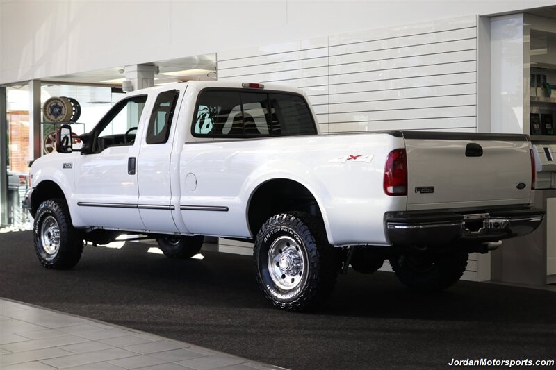 1999 Ford F-250 XLT  1-OWNER* 90K MILES ORIGINAL* NEW 2.5 " LEVEL W/ BILSTEIN 5100 SHOCKS* NEW 33 " BFG KO3 10-PLYs* NO RUST* 100% ALL ORIGINAL* FRESH SERVICE W/NEW BATTERIES-TERMINALS-BELTS-COOLANT FLUSH-AC CHARGE - Photo 6 - Portland, OR 97230
