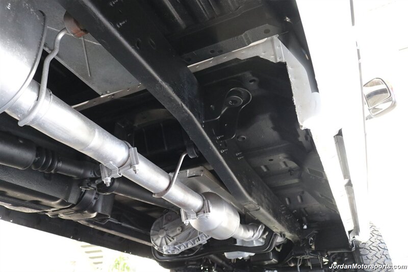 1999 Ford F-250 XLT  1-OWNER* 90K MILES ORIGINAL* NEW 2.5 " LEVEL W/ BILSTEIN 5100 SHOCKS* NEW 33 " BFG KO3 10-PLYs* NO RUST* 100% ALL ORIGINAL* FRESH SERVICE W/NEW BATTERIES-TERMINALS-BELTS-COOLANT FLUSH-AC CHARGE - Photo 24 - Portland, OR 97230