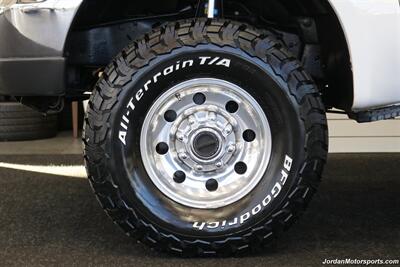 1999 Ford F-250 XLT  1-OWNER* 90K MILES ORIGINAL* NEW 2.5 " LEVEL W/ BILSTEIN 5100 SHOCKS* NEW 33 " BFG KO3 10-PLYs* NO RUST* 100% ALL ORIGINAL* FRESH SERVICE W/NEW BATTERIES-TERMINALS-BELTS-COOLANT FLUSH-AC CHARGE - Photo 16 - Portland, OR 97230