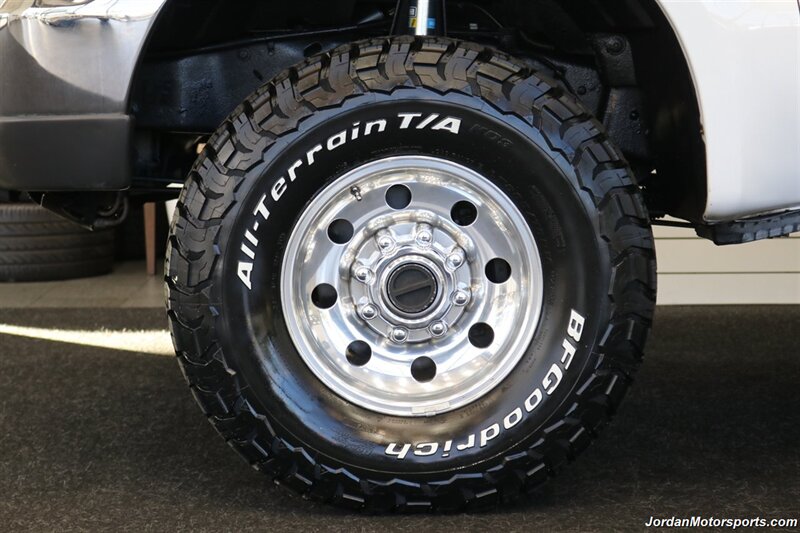 1999 Ford F-250 XLT  1-OWNER* 90K MILES ORIGINAL* NEW 2.5 " LEVEL W/ BILSTEIN 5100 SHOCKS* NEW 33 " BFG KO3 10-PLYs* NO RUST* 100% ALL ORIGINAL* FRESH SERVICE W/NEW BATTERIES-TERMINALS-BELTS-COOLANT FLUSH-AC CHARGE - Photo 16 - Portland, OR 97230