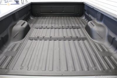 1999 Ford F-250 XLT  1-OWNER* 90K MILES ORIGINAL* NEW 2.5 " LEVEL W/ BILSTEIN 5100 SHOCKS* NEW 33 " BFG KO3 10-PLYs* NO RUST* 100% ALL ORIGINAL* FRESH SERVICE W/NEW BATTERIES-TERMINALS-BELTS-COOLANT FLUSH-AC CHARGE - Photo 44 - Portland, OR 97230