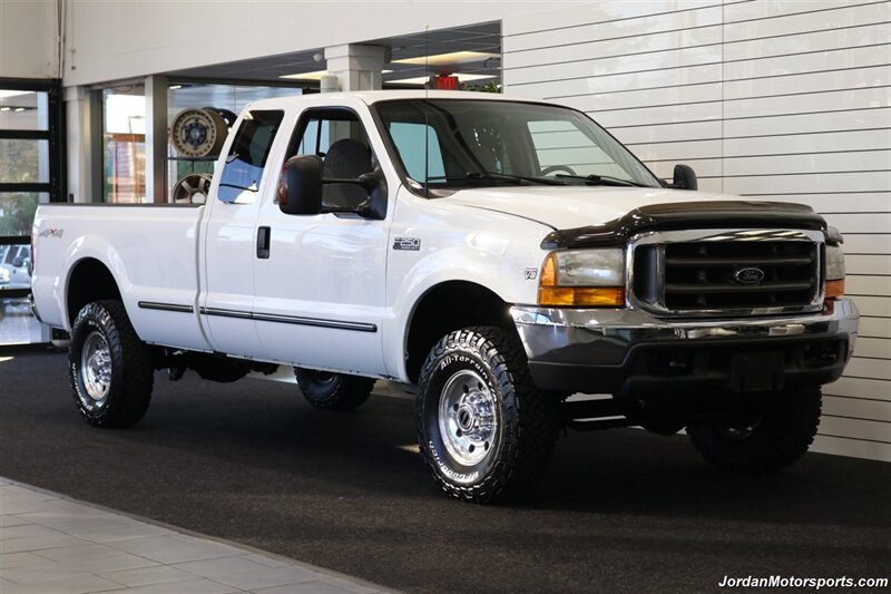 1999 Ford F-250 XLT  1-OWNER* 90K MILES ORIGINAL* NEW 2.5 " LEVEL W/ BILSTEIN 5100 SHOCKS* NEW 33 " BFG KO3 10-PLYs* NO RUST* 100% ALL ORIGINAL* FRESH SERVICE W/NEW BATTERIES-TERMINALS-BELTS-COOLANT FLUSH-AC CHARGE - Photo 2 - Portland, OR 97230