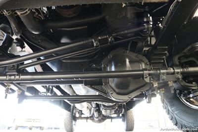 1999 Ford F-250 XLT  1-OWNER* 90K MILES ORIGINAL* NEW 2.5 " LEVEL W/ BILSTEIN 5100 SHOCKS* NEW 33 " BFG KO3 10-PLYs* NO RUST* 100% ALL ORIGINAL* FRESH SERVICE W/NEW BATTERIES-TERMINALS-BELTS-COOLANT FLUSH-AC CHARGE - Photo 33 - Portland, OR 97230