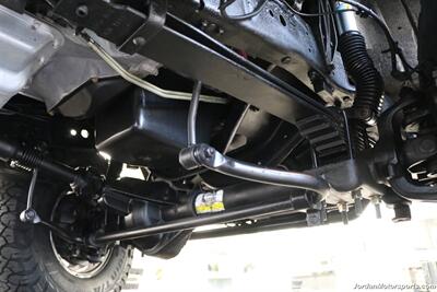 1999 Ford F-250 XLT  1-OWNER* 90K MILES ORIGINAL* NEW 2.5 " LEVEL W/ BILSTEIN 5100 SHOCKS* NEW 33 " BFG KO3 10-PLYs* NO RUST* 100% ALL ORIGINAL* FRESH SERVICE W/NEW BATTERIES-TERMINALS-BELTS-COOLANT FLUSH-AC CHARGE - Photo 28 - Portland, OR 97230