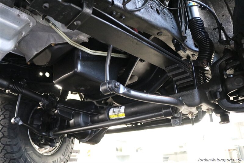 1999 Ford F-250 XLT  1-OWNER* 90K MILES ORIGINAL* NEW 2.5 " LEVEL W/ BILSTEIN 5100 SHOCKS* NEW 33 " BFG KO3 10-PLYs* NO RUST* 100% ALL ORIGINAL* FRESH SERVICE W/NEW BATTERIES-TERMINALS-BELTS-COOLANT FLUSH-AC CHARGE - Photo 28 - Portland, OR 97230