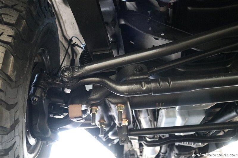 1999 Ford F-250 XLT  1-OWNER* 90K MILES ORIGINAL* NEW 2.5 " LEVEL W/ BILSTEIN 5100 SHOCKS* NEW 33 " BFG KO3 10-PLYs* NO RUST* 100% ALL ORIGINAL* FRESH SERVICE W/NEW BATTERIES-TERMINALS-BELTS-COOLANT FLUSH-AC CHARGE - Photo 86 - Portland, OR 97230