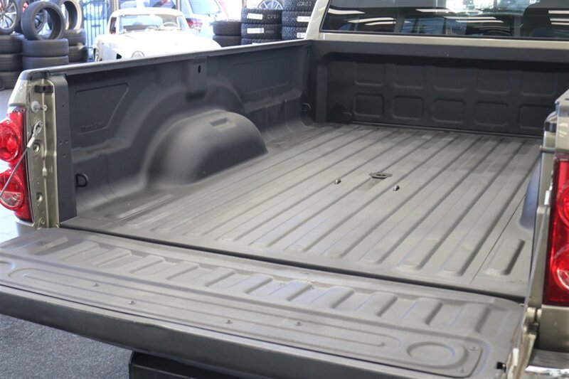 2008 Dodge Ram 3500 ST 1-OWNER* 100% RUST FREE* BRAND NEW 6-SPD TRANSMISSION W/ CLUTCH & SLAVE CYLINDER* NEW BRAKES-ROTORS-CALIPERS-TIE ROD ENDS-COOLANT & BRAKE FLUID FLUSH* NEW 17 "PRO COMPS W/ 34 " TOYO A/Ts 10-PLYs - Photo 39 - Portland, OR 97230