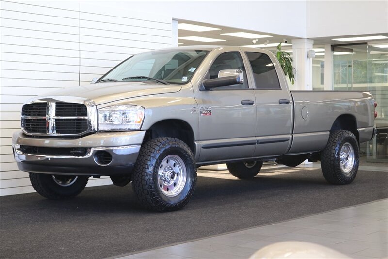 2008 Dodge Ram 3500 ST 1-OWNER* 100% RUST FREE* BRAND NEW 6-SPD TRANSMISSION W/ CLUTCH & SLAVE CYLINDER* NEW BRAKES-ROTORS-CALIPERS-TIE ROD ENDS-COOLANT & BRAKE FLUID FLUSH* NEW 17 "PRO COMPS W/ 34 " TOYO A/Ts 10-PLYs - Photo 3 - Portland, OR 97230
