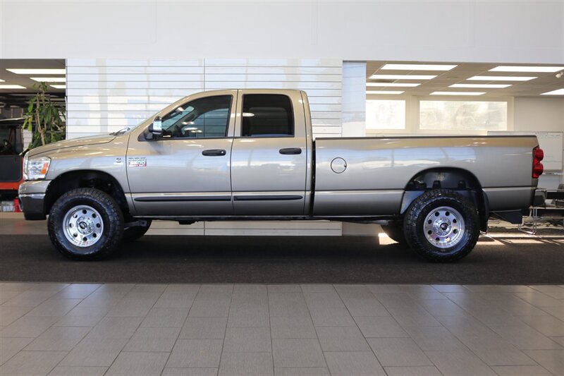 2008 Dodge Ram 3500 ST 1-OWNER* 100% RUST FREE* BRAND NEW 6-SPD TRANSMISSION W/ CLUTCH & SLAVE CYLINDER* NEW BRAKES-ROTORS-CALIPERS-TIE ROD ENDS-COOLANT & BRAKE FLUID FLUSH* NEW 17 "PRO COMPS W/ 34 " TOYO A/Ts 10-PLYs - Photo 4 - Portland, OR 97230
