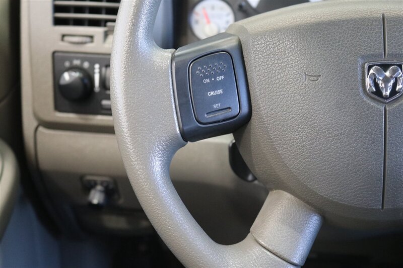 2008 Dodge Ram 3500 ST 1-OWNER* 100% RUST FREE* BRAND NEW 6-SPD TRANSMISSION W/ CLUTCH & SLAVE CYLINDER* NEW BRAKES-ROTORS-CALIPERS-TIE ROD ENDS-COOLANT & BRAKE FLUID FLUSH* NEW 17 "PRO COMPS W/ 34 " TOYO A/Ts 10-PLYs - Photo 86 - Portland, OR 97230