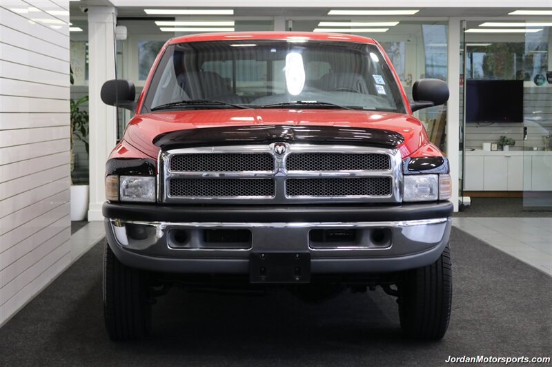 1998 Dodge Ram 2500 Laramie SLT  1-OWNER* 5-SPEED MANUAL* NEVER HAD 5TH WHEEL OR GOOSENECK* LARAMIE* SHORT BED 4X4* 1-OWNER* LEER CANOPY* EDGE TUNER* 100% STOCK* ALL BOOKS & KEYS - Photo 8 - Portland, OR 97230