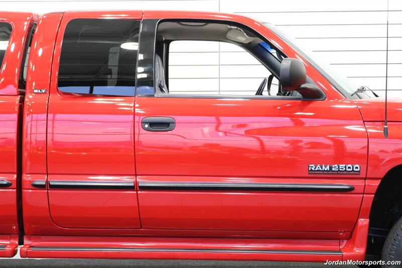 1998 Dodge Ram 2500 Laramie SLT  1-OWNER* 5-SPEED MANUAL* NEVER HAD 5TH WHEEL OR GOOSENECK* LARAMIE* SHORT BED 4X4* 1-OWNER* LEER CANOPY* EDGE TUNER* 100% STOCK* ALL BOOKS & KEYS - Photo 51 - Portland, OR 97230