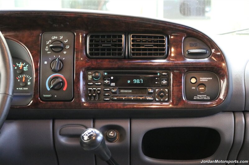 1998 Dodge Ram 2500 Laramie SLT  1-OWNER* 5-SPEED MANUAL* NEVER HAD 5TH WHEEL OR GOOSENECK* LARAMIE* SHORT BED 4X4* 1-OWNER* LEER CANOPY* EDGE TUNER* 100% STOCK* ALL BOOKS & KEYS - Photo 85 - Portland, OR 97230
