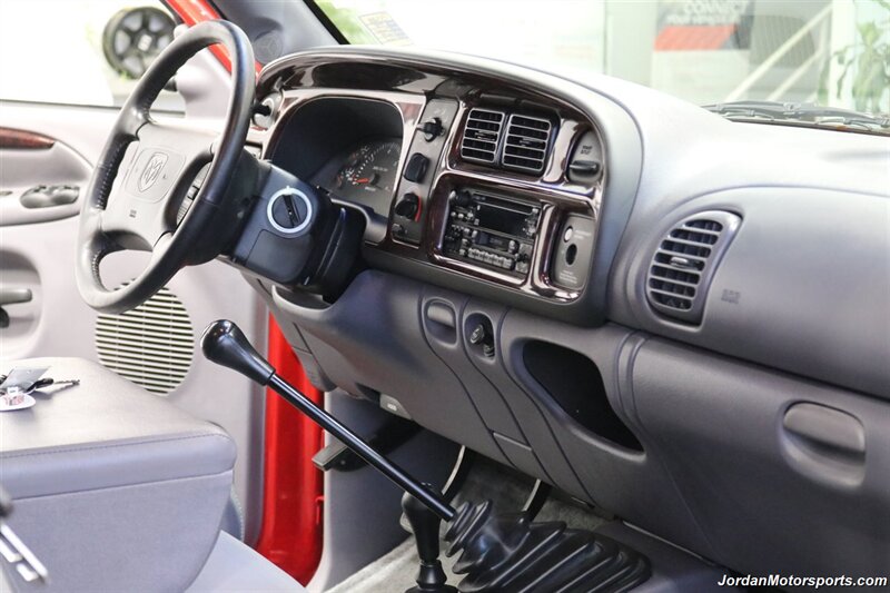 1998 Dodge Ram 2500 Laramie SLT  1-OWNER* 5-SPEED MANUAL* NEVER HAD 5TH WHEEL OR GOOSENECK* LARAMIE* SHORT BED 4X4* 1-OWNER* LEER CANOPY* EDGE TUNER* 100% STOCK* ALL BOOKS & KEYS - Photo 79 - Portland, OR 97230