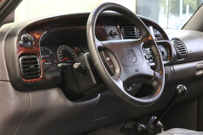 1998 Dodge Ram 2500 Laramie SLT  1-OWNER* 5-SPEED MANUAL* NEVER HAD 5TH WHEEL OR GOOSENECK* LARAMIE* SHORT BED 4X4* 1-OWNER* LEER CANOPY* EDGE TUNER* 100% STOCK* ALL BOOKS & KEYS - Photo 78 - Portland, OR 97230