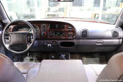 1998 Dodge Ram 2500 Laramie SLT  1-OWNER* 5-SPEED MANUAL* NEVER HAD 5TH WHEEL OR GOOSENECK* LARAMIE* SHORT BED 4X4* 1-OWNER* LEER CANOPY* EDGE TUNER* 100% STOCK* ALL BOOKS & KEYS - Photo 20 - Portland, OR 97230