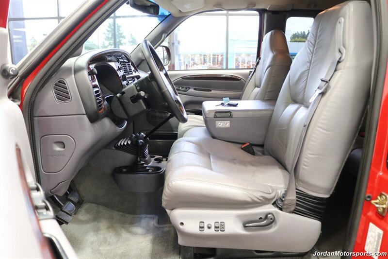 1998 Dodge Ram 2500 Laramie SLT  1-OWNER* 5-SPEED MANUAL* NEVER HAD 5TH WHEEL OR GOOSENECK* LARAMIE* SHORT BED 4X4* 1-OWNER* LEER CANOPY* EDGE TUNER* 100% STOCK* ALL BOOKS & KEYS - Photo 66 - Portland, OR 97230