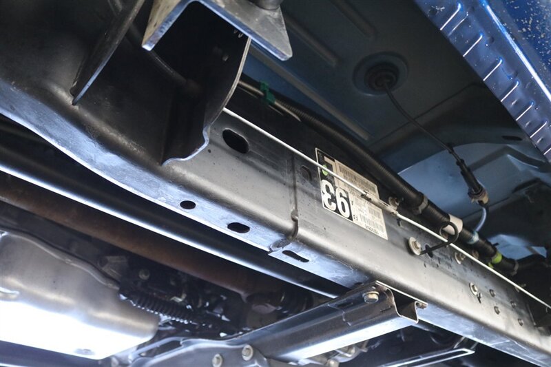 2004 Chevrolet Silverado 2500 LT 4dr Extended Cab LT  1-OWNER 100% RUST FREE* 100% STOCK* NEW 2.5 "FABTEC LEVEL KIT W/ BILSTEIN 5100 SHOCKS & NEW 33.5 " BFG KO3 10-PLYS* ALL SERVICE RECDS SINCE NEW* NEVER HAD 5TH WHEEL OR GOOSENECK* 5-SPD ALLISON - Photo 23 - Portland, OR 97230