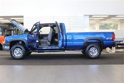 2004 Chevrolet Silverado 2500 LT 4dr Extended Cab LT  1-OWNER 100% RUST FREE* 100% STOCK* NEW 2.5 "FABTEC LEVEL KIT W/ BILSTEIN 5100 SHOCKS & NEW 33.5 " BFG KO3 10-PLYS* ALL SERVICE RECDS SINCE NEW* NEVER HAD 5TH WHEEL OR GOOSENECK* 5-SPD ALLISON - Photo 10 - Portland, OR 97230