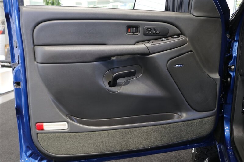 2004 Chevrolet Silverado 2500 LT 4dr Extended Cab LT  1-OWNER 100% RUST FREE* 100% STOCK* NEW 2.5 "FABTEC LEVEL KIT W/ BILSTEIN 5100 SHOCKS & NEW 33.5 " BFG KO3 10-PLYS* ALL SERVICE RECDS SINCE NEW* NEVER HAD 5TH WHEEL OR GOOSENECK* 5-SPD ALLISON - Photo 64 - Portland, OR 97230