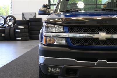 2004 Chevrolet Silverado 2500 LT 4dr Extended Cab LT  1-OWNER 100% RUST FREE* 100% STOCK* NEW 2.5 "FABTEC LEVEL KIT W/ BILSTEIN 5100 SHOCKS & NEW 33.5 " BFG KO3 10-PLYS* ALL SERVICE RECDS SINCE NEW* NEVER HAD 5TH WHEEL OR GOOSENECK* 5-SPD ALLISON - Photo 51 - Portland, OR 97230
