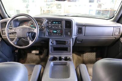 2004 Chevrolet Silverado 2500 LT 4dr Extended Cab LT  1-OWNER 100% RUST FREE* 100% STOCK* NEW 2.5 "FABTEC LEVEL KIT W/ BILSTEIN 5100 SHOCKS & NEW 33.5 " BFG KO3 10-PLYS* ALL SERVICE RECDS SINCE NEW* NEVER HAD 5TH WHEEL OR GOOSENECK* 5-SPD ALLISON - Photo 19 - Portland, OR 97230