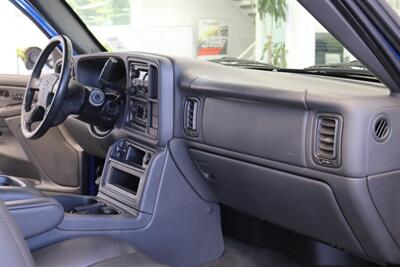2004 Chevrolet Silverado 2500 LT 4dr Extended Cab LT  1-OWNER 100% RUST FREE* 100% STOCK* NEW 2.5 "FABTEC LEVEL KIT W/ BILSTEIN 5100 SHOCKS & NEW 33.5 " BFG KO3 10-PLYS* ALL SERVICE RECDS SINCE NEW* NEVER HAD 5TH WHEEL OR GOOSENECK* 5-SPD ALLISON - Photo 92 - Portland, OR 97230