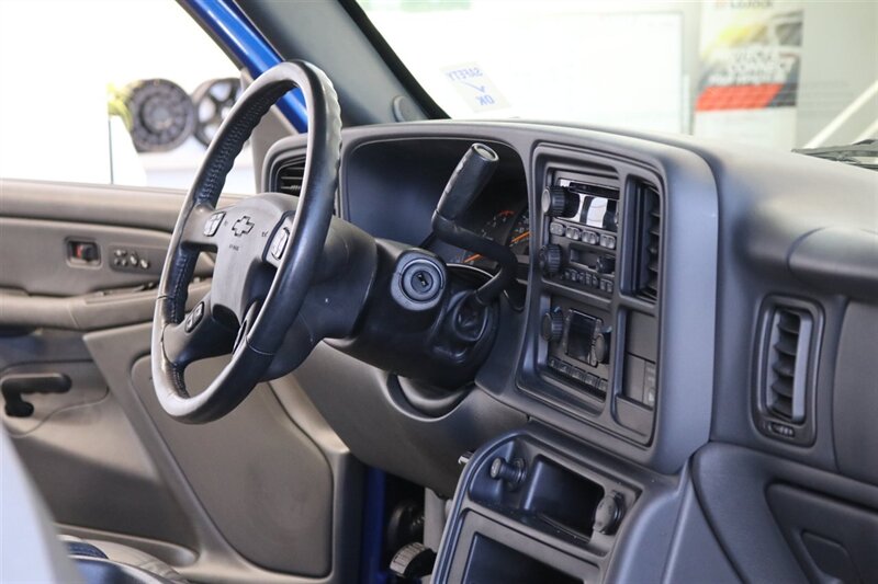 2004 Chevrolet Silverado 2500 LT 4dr Extended Cab LT  1-OWNER 100% RUST FREE* 100% STOCK* NEW 2.5 "FABTEC LEVEL KIT W/ BILSTEIN 5100 SHOCKS & NEW 33.5 " BFG KO3 10-PLYS* ALL SERVICE RECDS SINCE NEW* NEVER HAD 5TH WHEEL OR GOOSENECK* 5-SPD ALLISON - Photo 81 - Portland, OR 97230