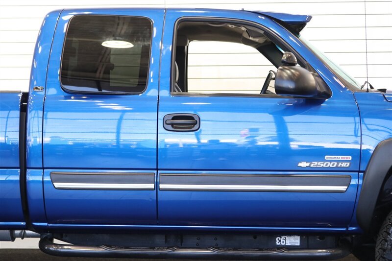2004 Chevrolet Silverado 2500 LT 4dr Extended Cab LT  1-OWNER 100% RUST FREE* 100% STOCK* NEW 2.5 "FABTEC LEVEL KIT W/ BILSTEIN 5100 SHOCKS & NEW 33.5 " BFG KO3 10-PLYS* ALL SERVICE RECDS SINCE NEW* NEVER HAD 5TH WHEEL OR GOOSENECK* 5-SPD ALLISON - Photo 47 - Portland, OR 97230